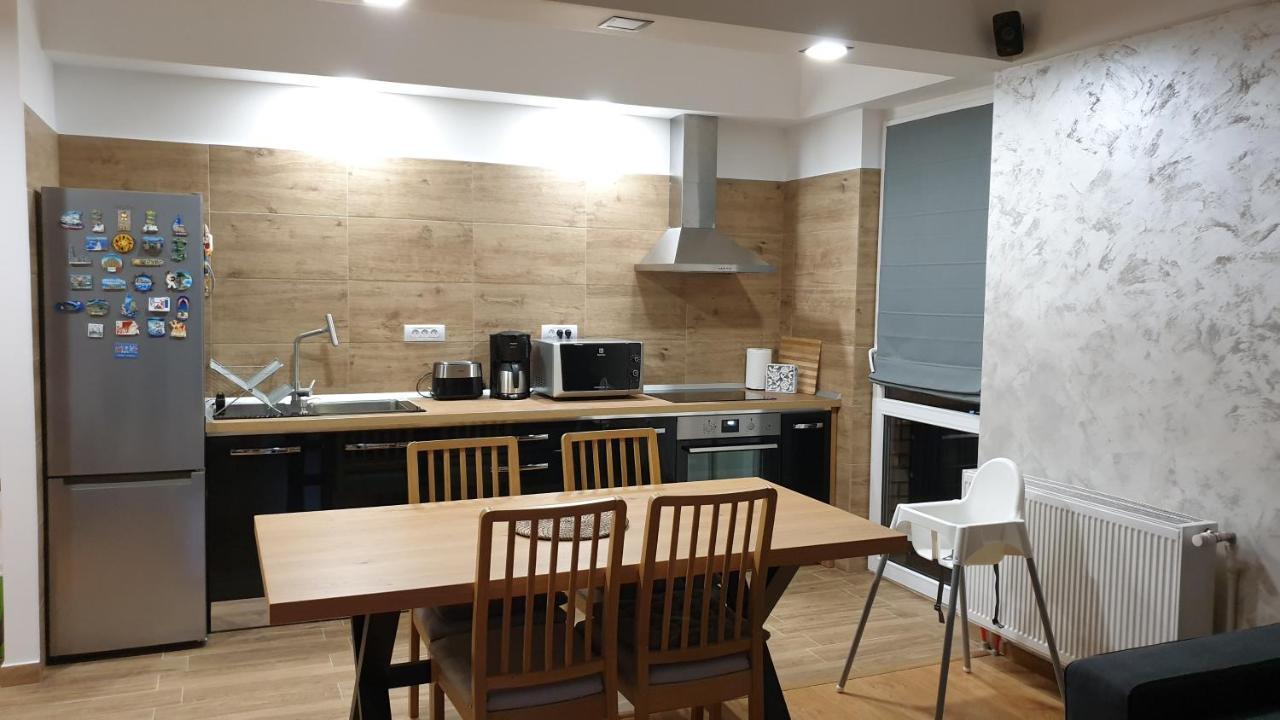 Criss Apartament Sinaia Eksteriør bilde
