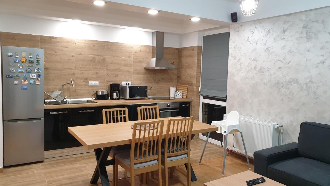 Criss Apartament Sinaia Eksteriør bilde