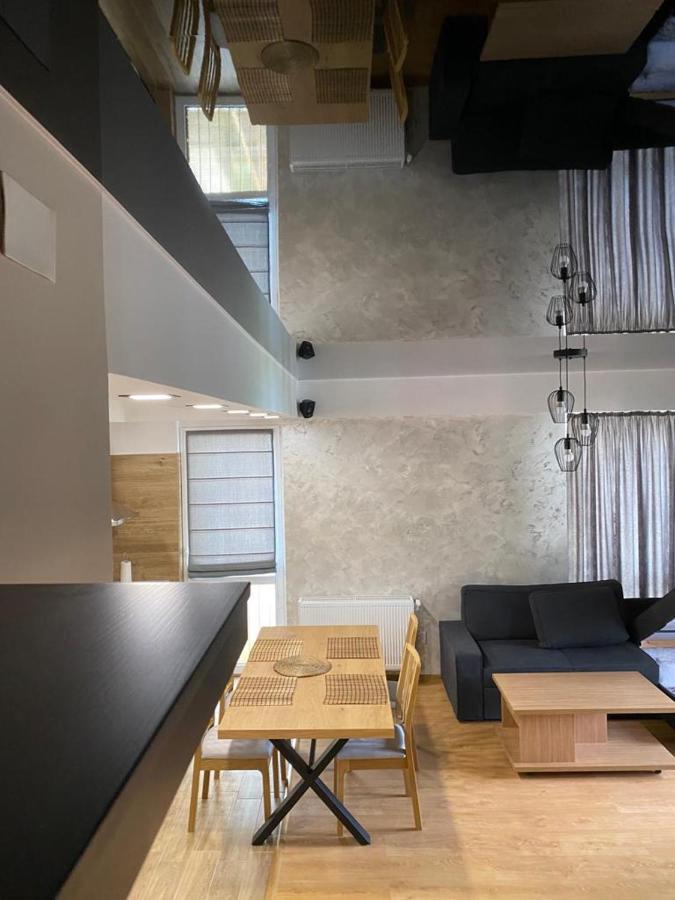 Criss Apartament Sinaia Eksteriør bilde